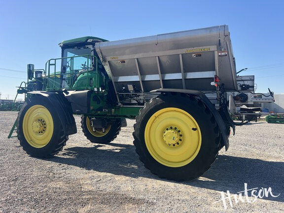 Photo of 2022 John Deere 600R