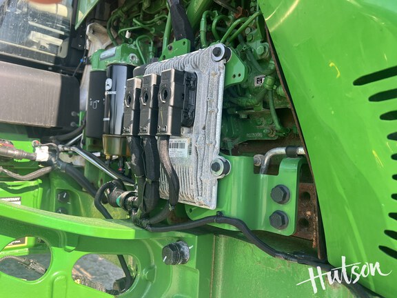 Photo of 2022 John Deere 600R