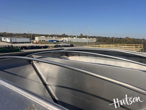 Photo of 2022 John Deere 600R