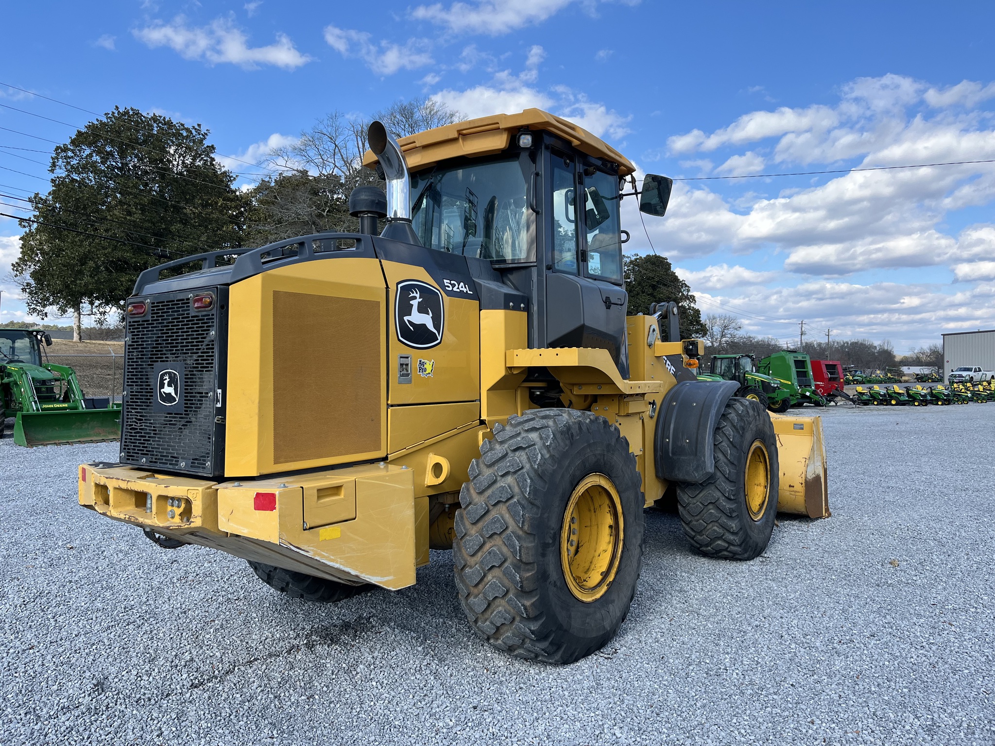 2020 John Deere 524L Image 6