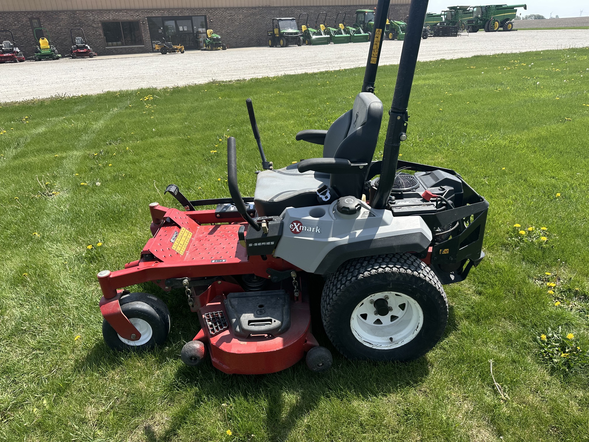  2020 Exmark RAS720CKC52300 at Heritage Tractor in Lexington, IL