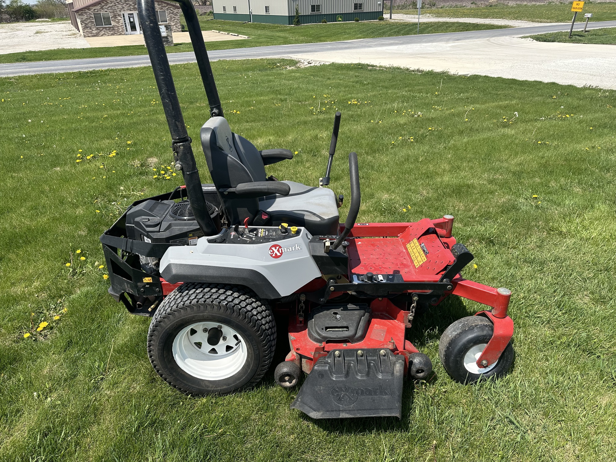  2020 Exmark RAS720CKC52300 at Heritage Tractor in Lexington, IL