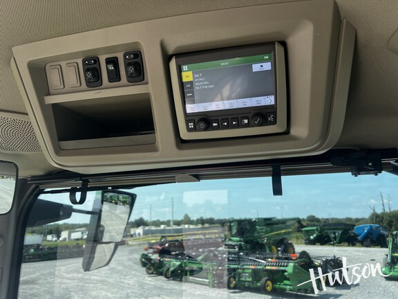 Photo of 2022 John Deere 8RX 370