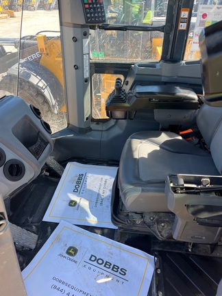 2023 John Deere 250 P-Tier