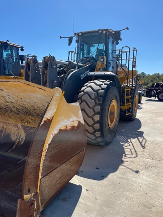 2023 John Deere 250 P-Tier