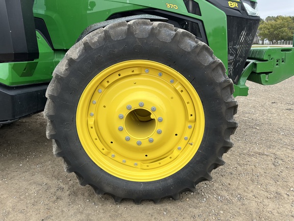 2024 John Deere 8R 370 - Photo13
