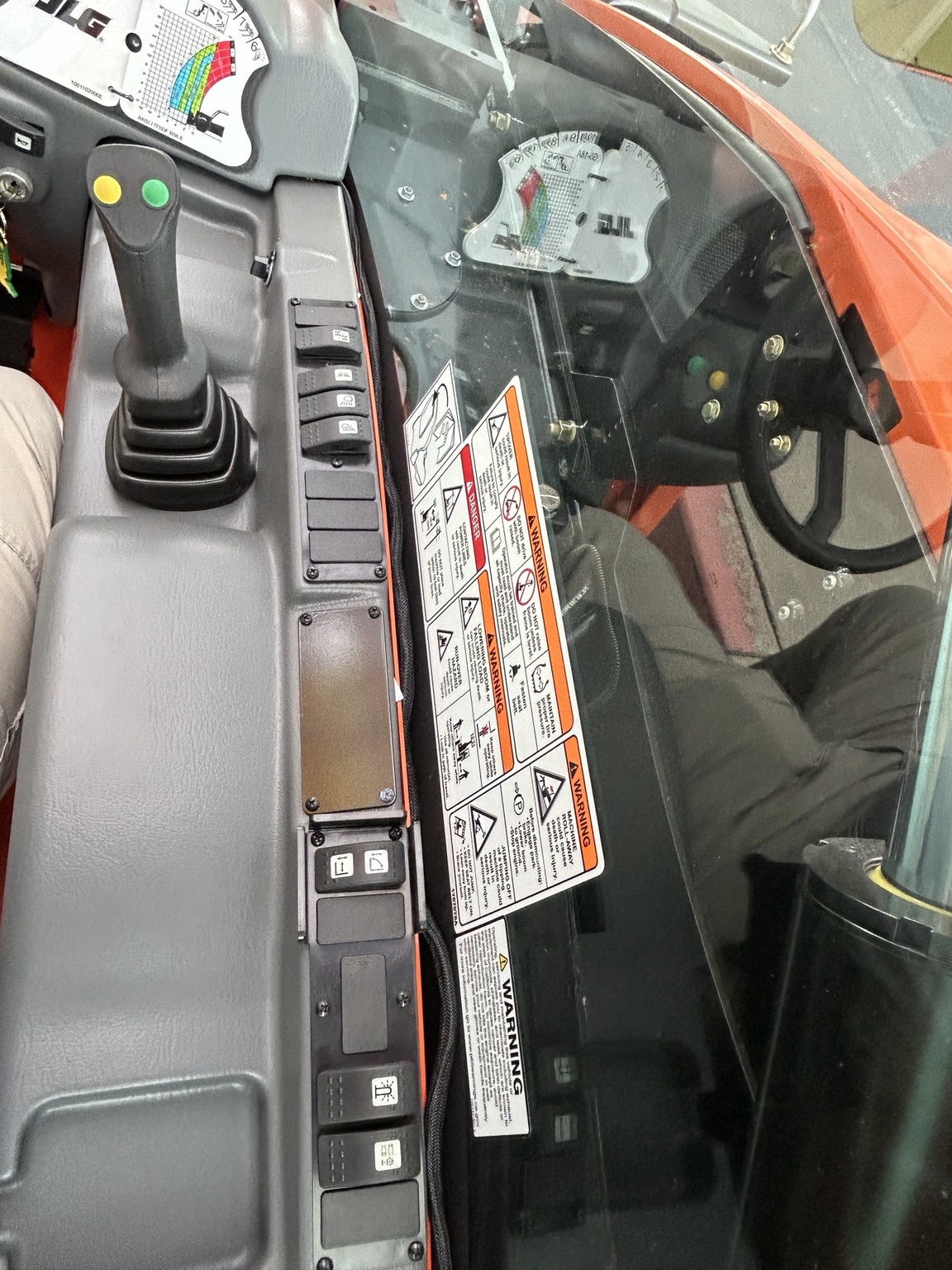 2024 JLG G5-18A Image 11