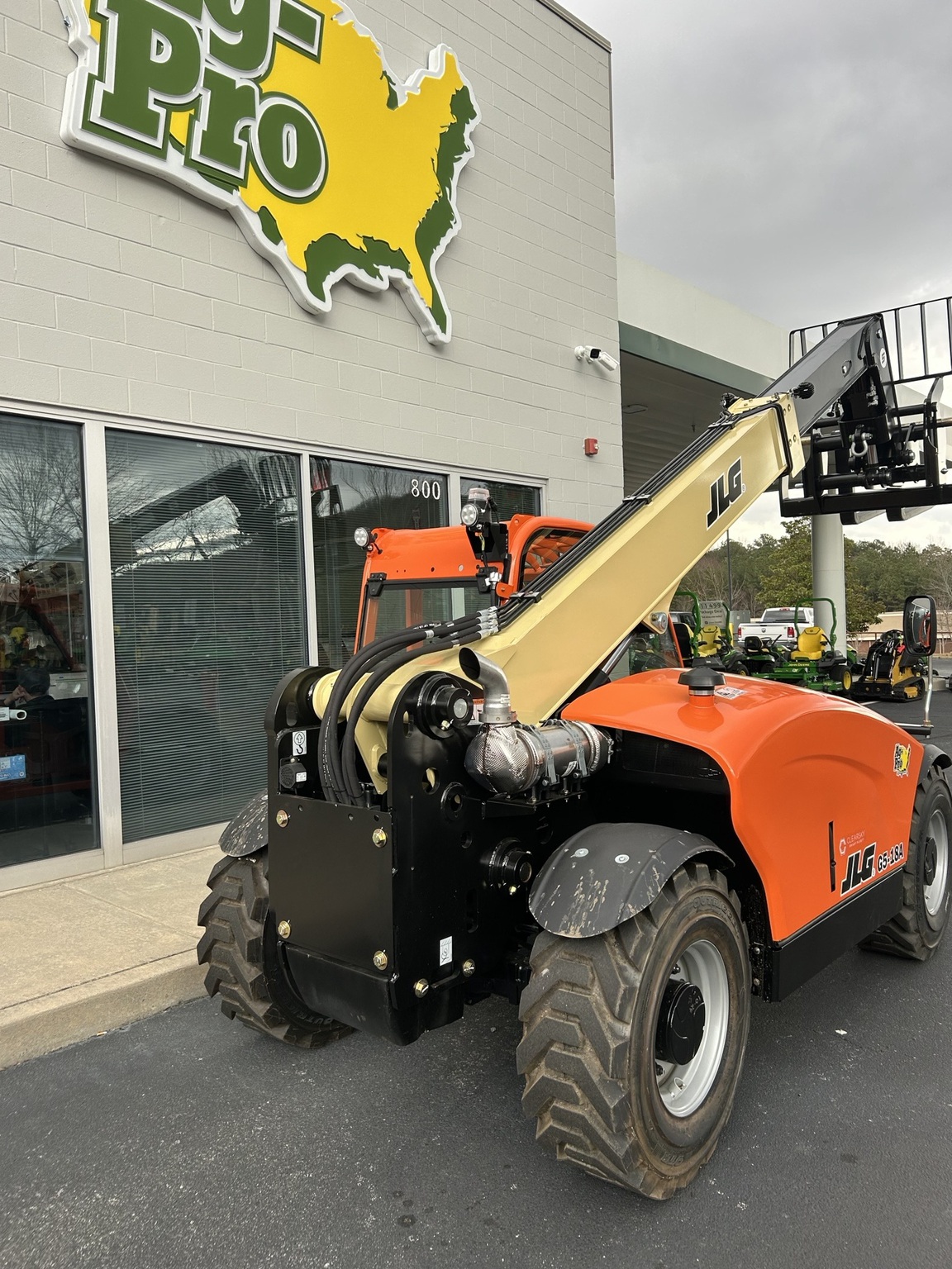 2024 JLG G5-18A Image 8