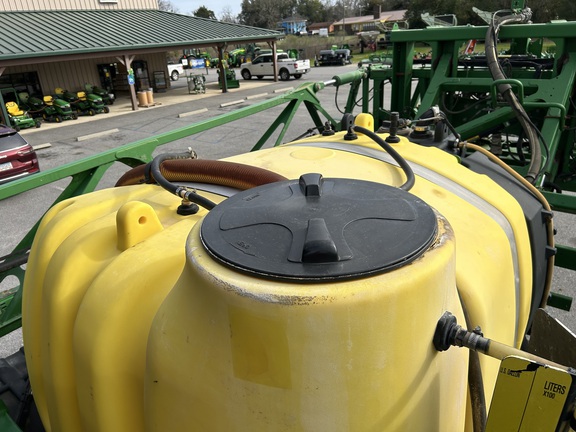 2015 John Deere R4030 Photo 16