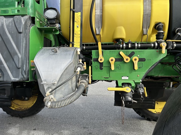 2015 John Deere R4030 Photo 15