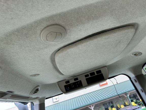 2015 John Deere R4030 Photo 18