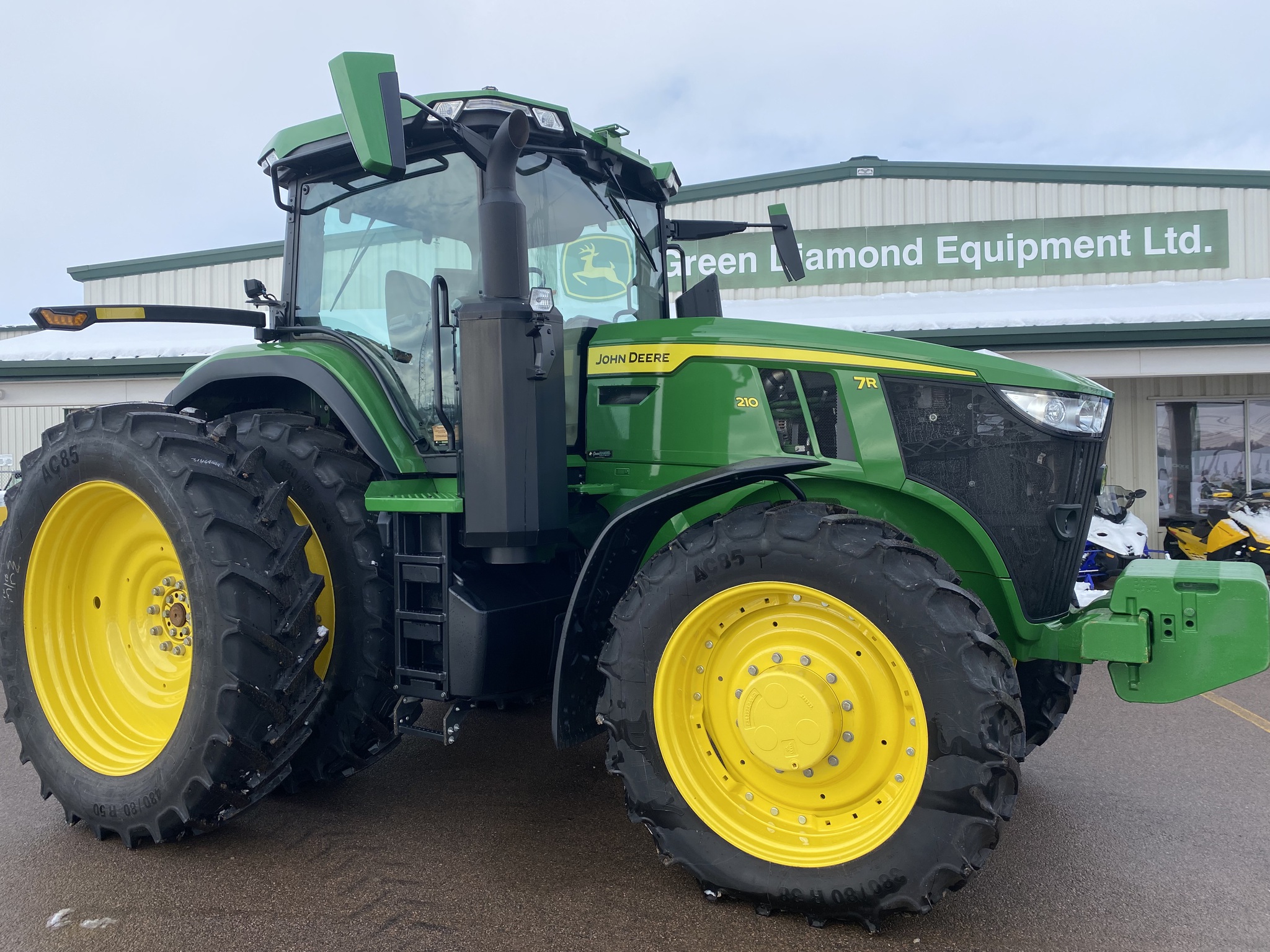 2023 John Deere 7R 210 Image 7