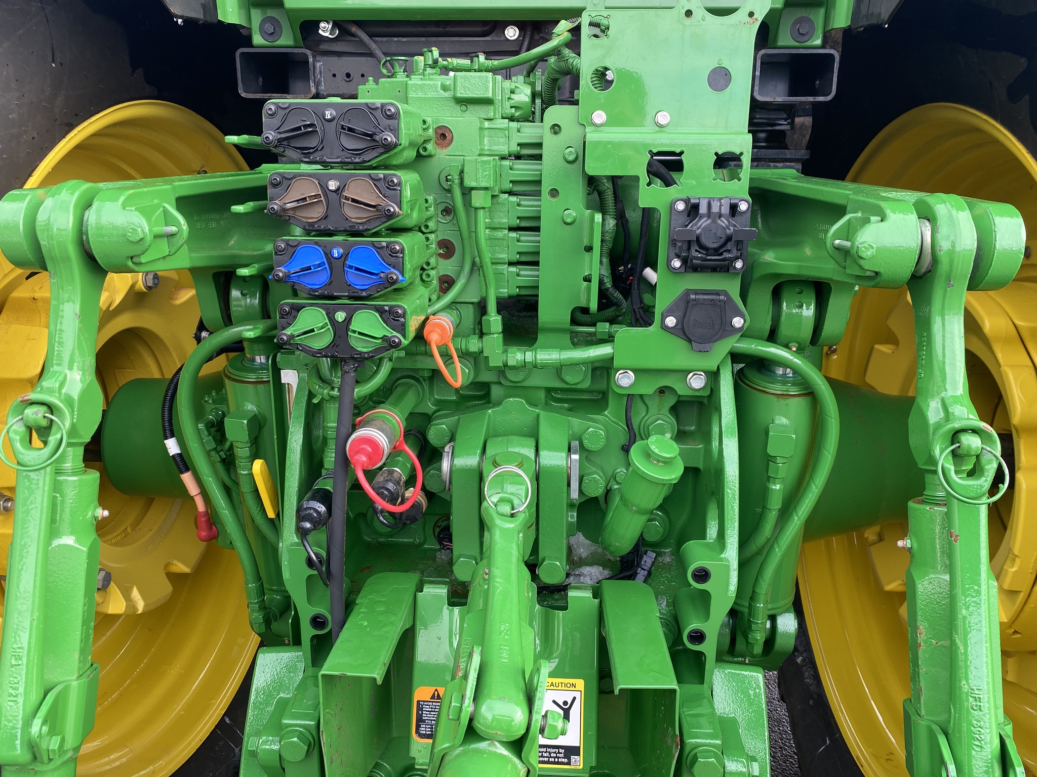 2023 John Deere 7R 210 Image 5