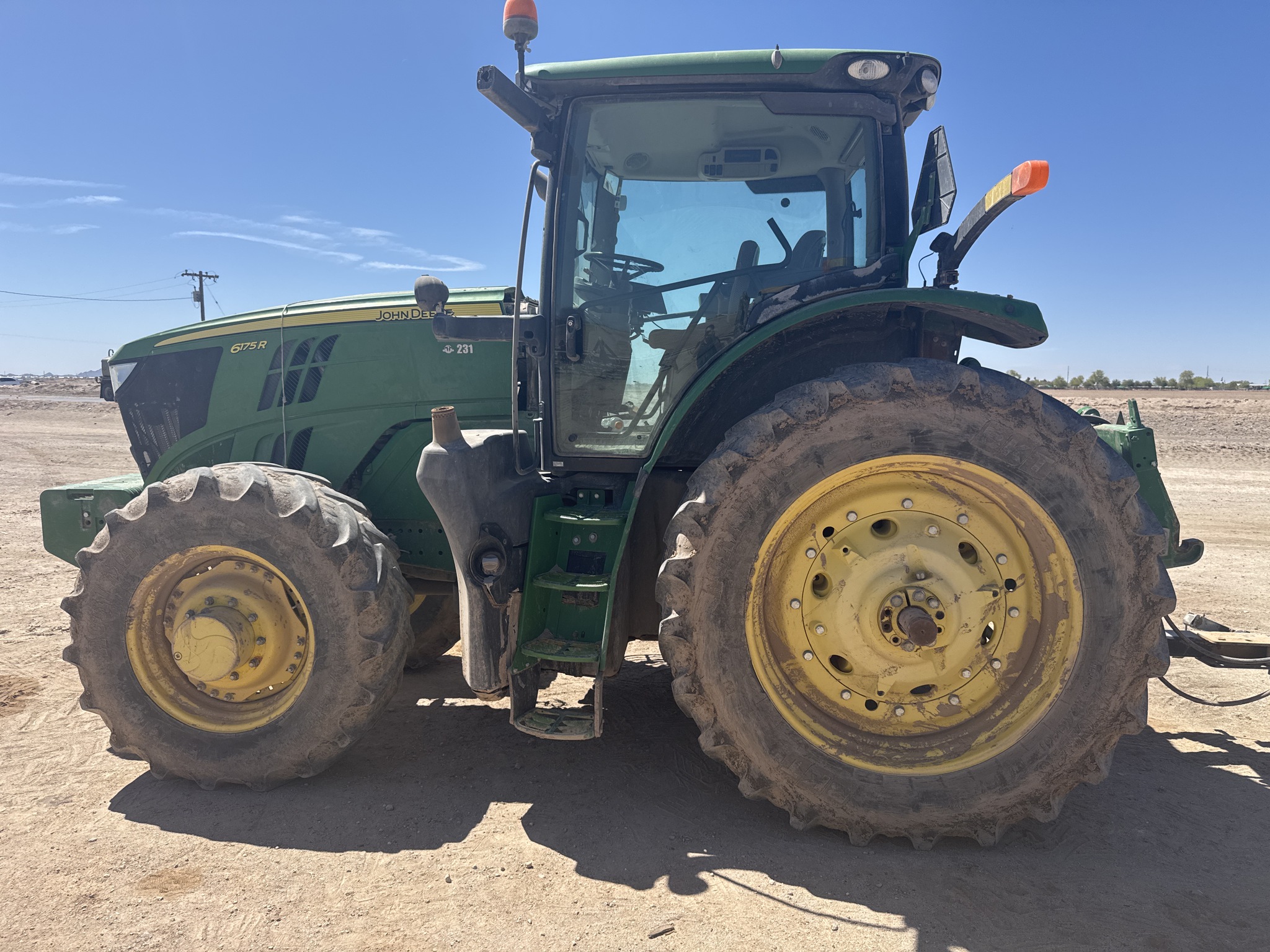 2016 John Deere 6175R Image 8