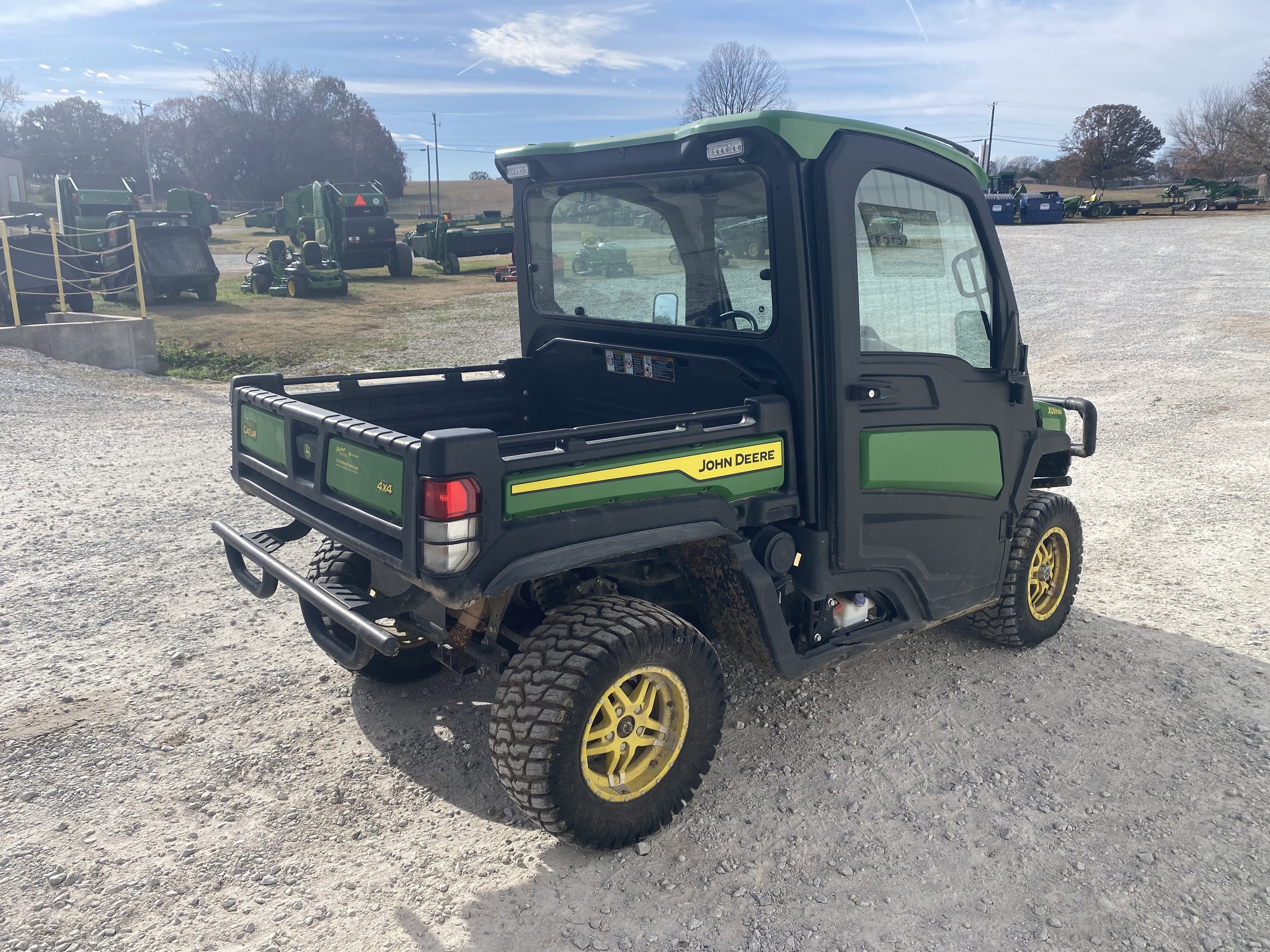  2022 John Deere XUV 835R at Heritage Tractor in Harrison, AR