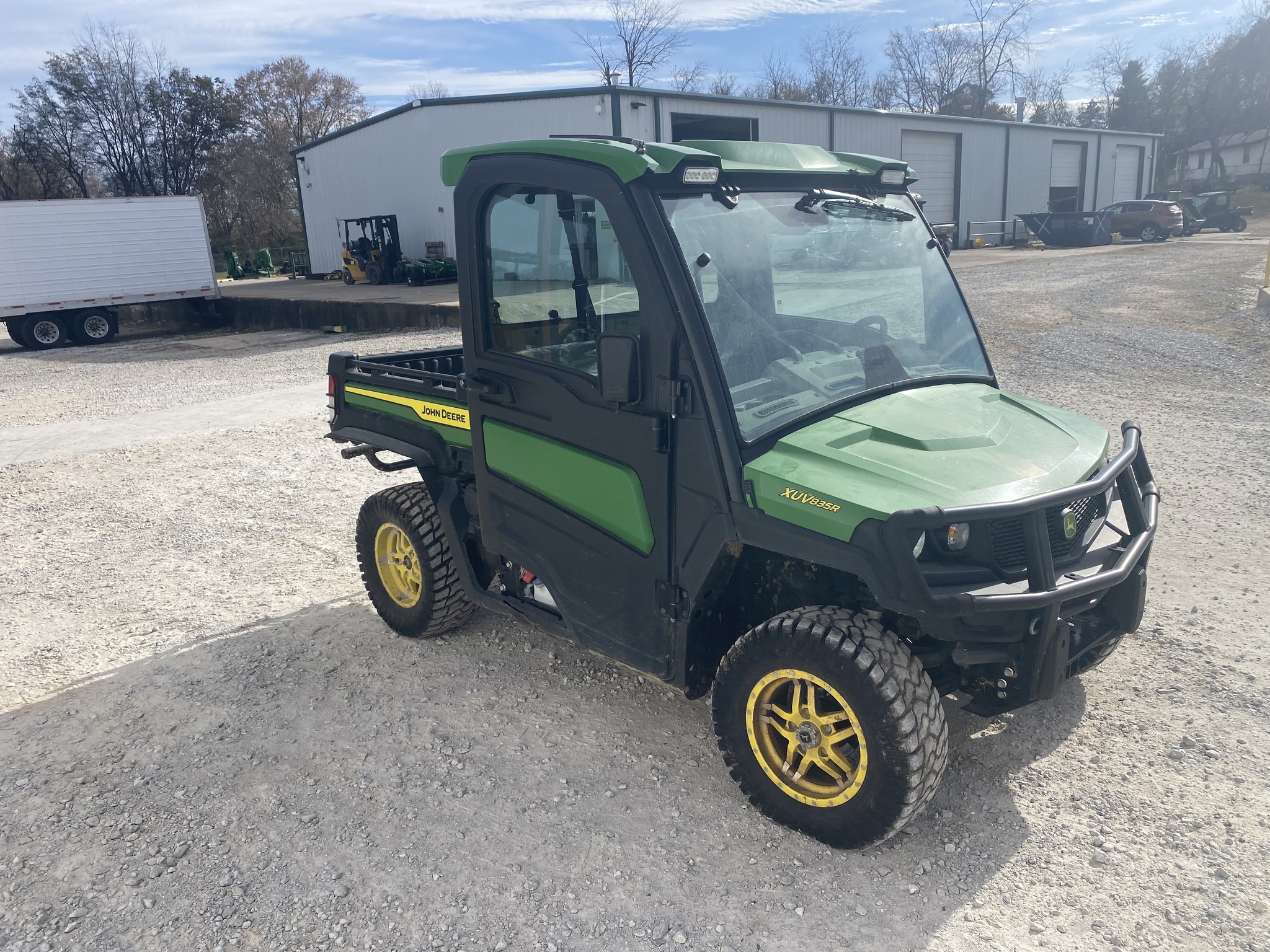 2022 John Deere XUV 835R at Heritage Tractor in Harrison, AR