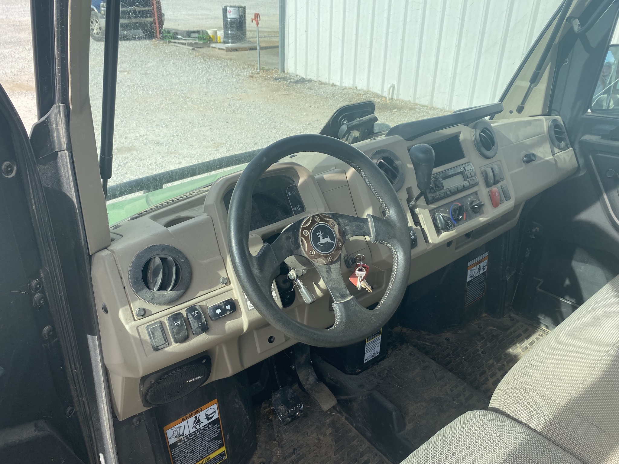  2022 John Deere XUV 835R at Heritage Tractor in Harrison, AR