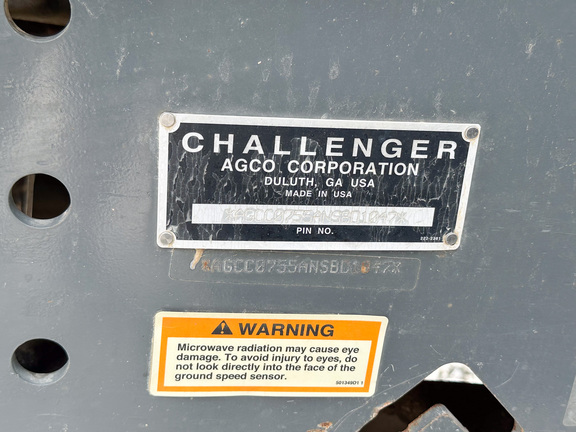 2004 Challenger MT755B