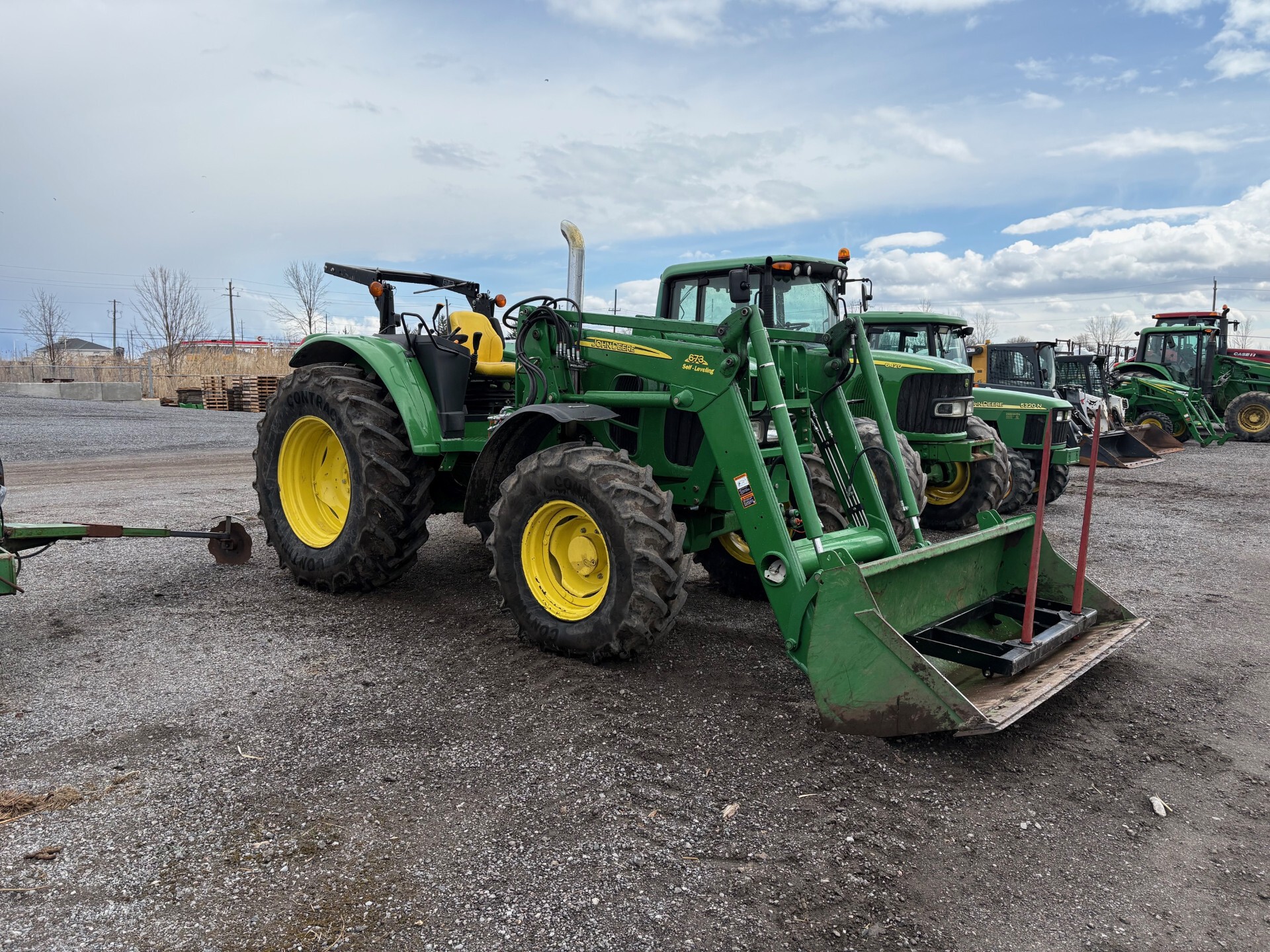 2010 John Deere 6330 Image 1