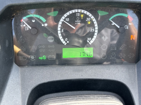 2022 John Deere 5075E