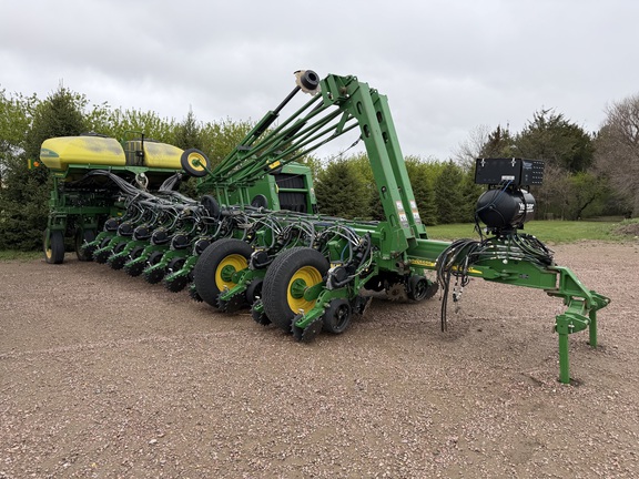 2012 John Deere 1770NT CCS - Photo1