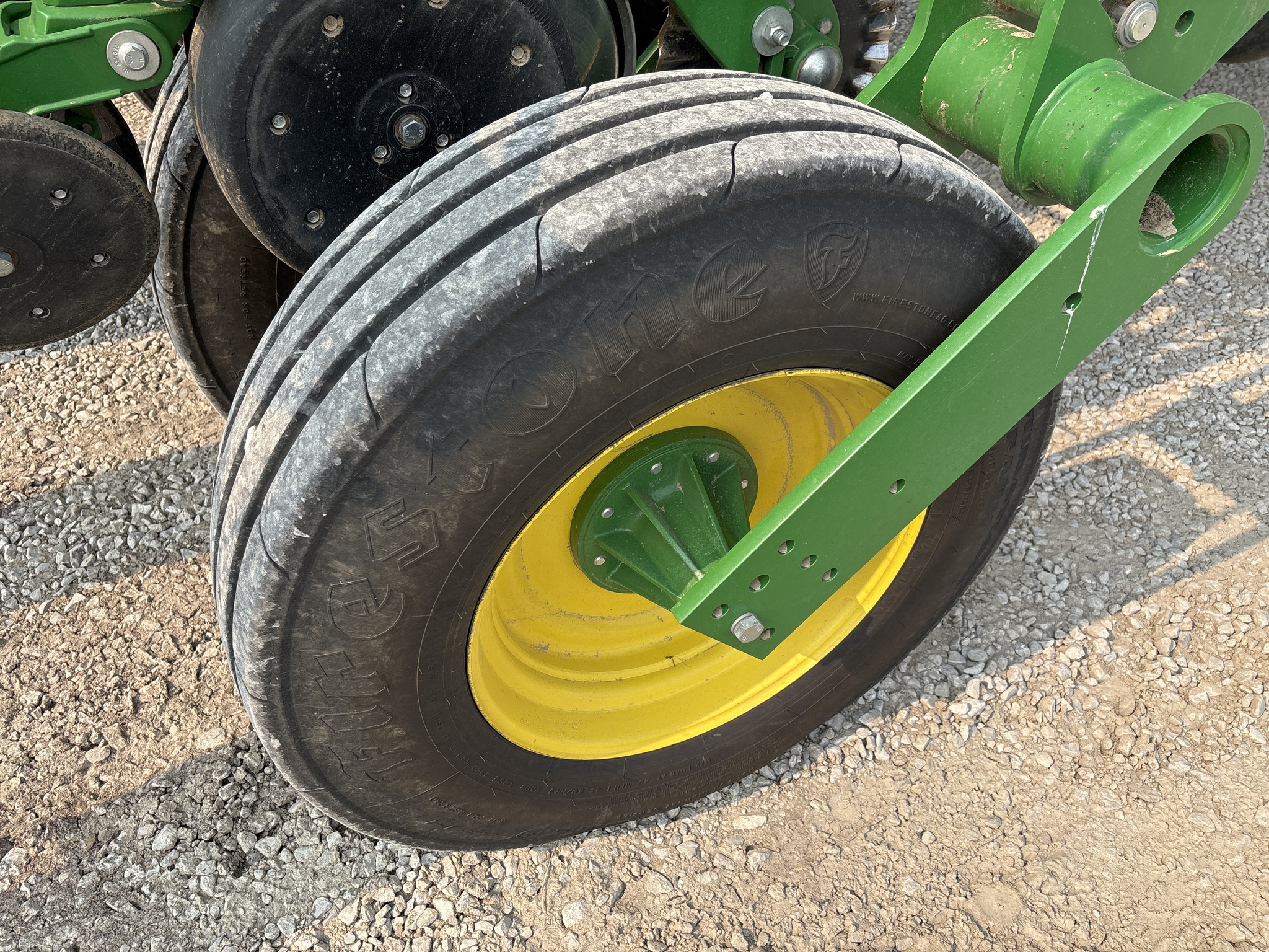 Used 2021 John Deere 1795 Planters: Drawn at Koenig Equipment in Anna, OH - PhotoXL21