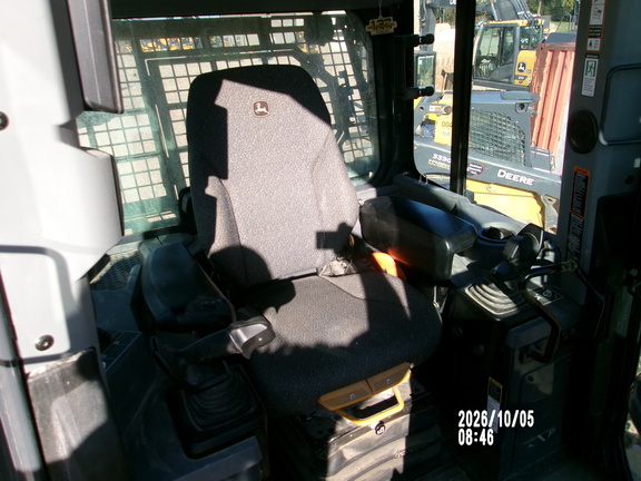 2025 John Deere 700 P