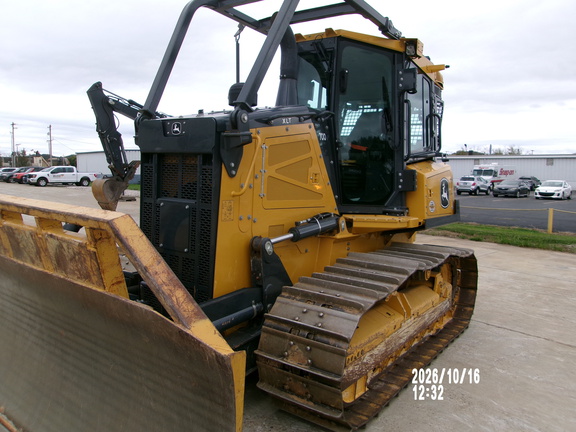 2025 John Deere 700 P
