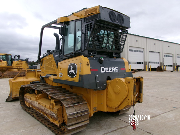 2025 John Deere 700 P