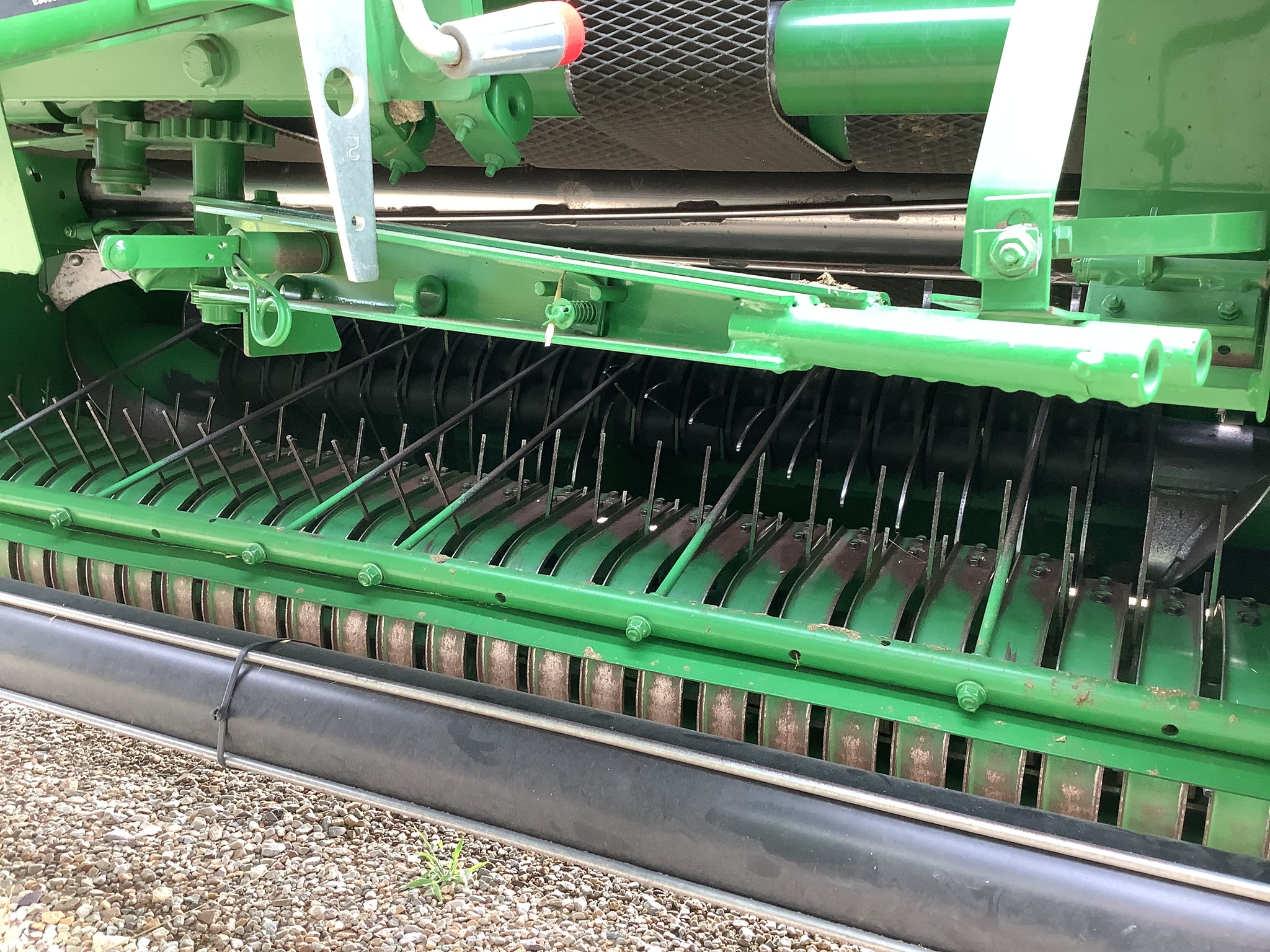 2021 John Deere 560M Image 15