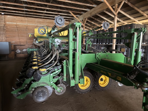 Photo of 2022 John Deere DB60
