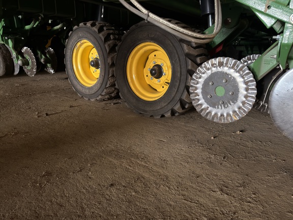 Photo of 2022 John Deere DB60