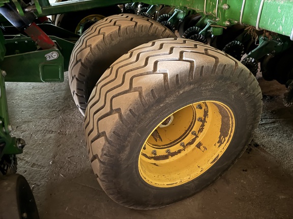 Photo of 2022 John Deere DB60