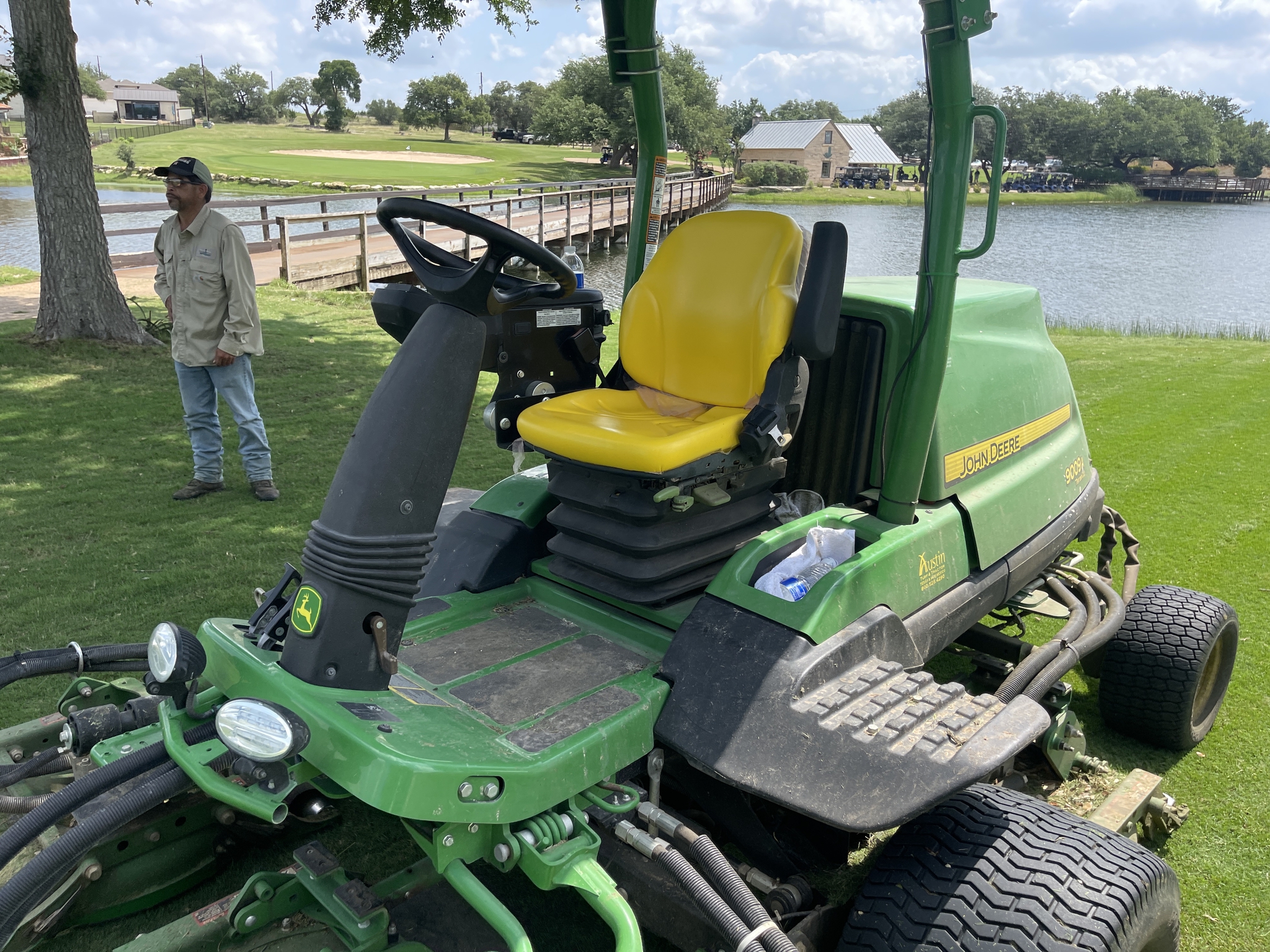 2021 John Deere 9009A Image 11
