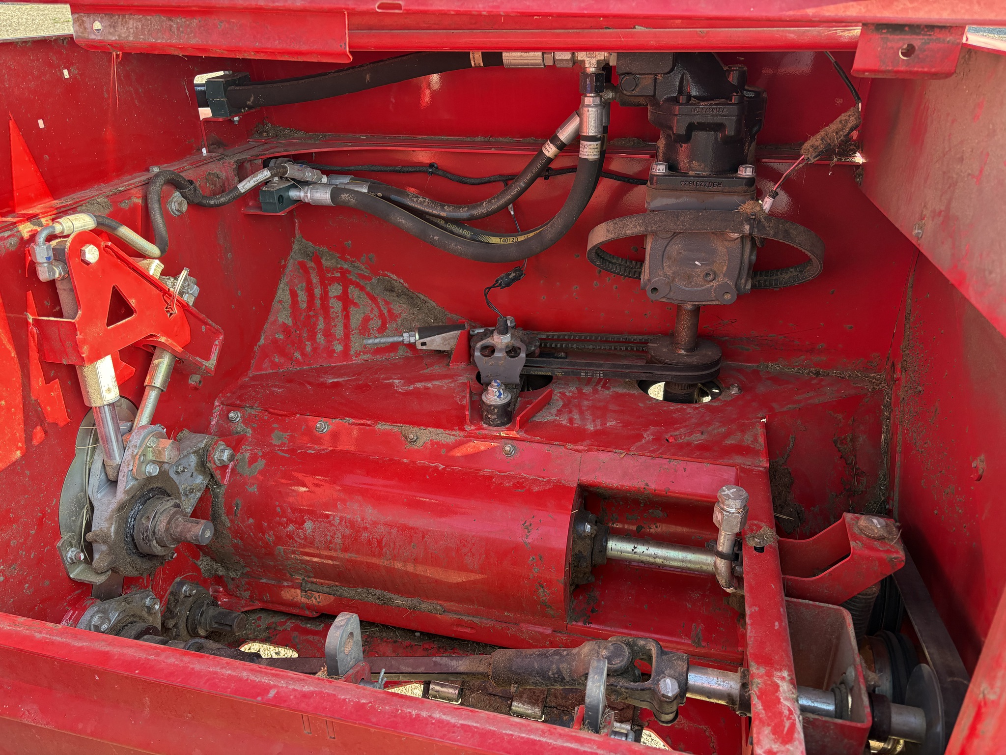 2020 Massey Ferguson WR9970 Image 14