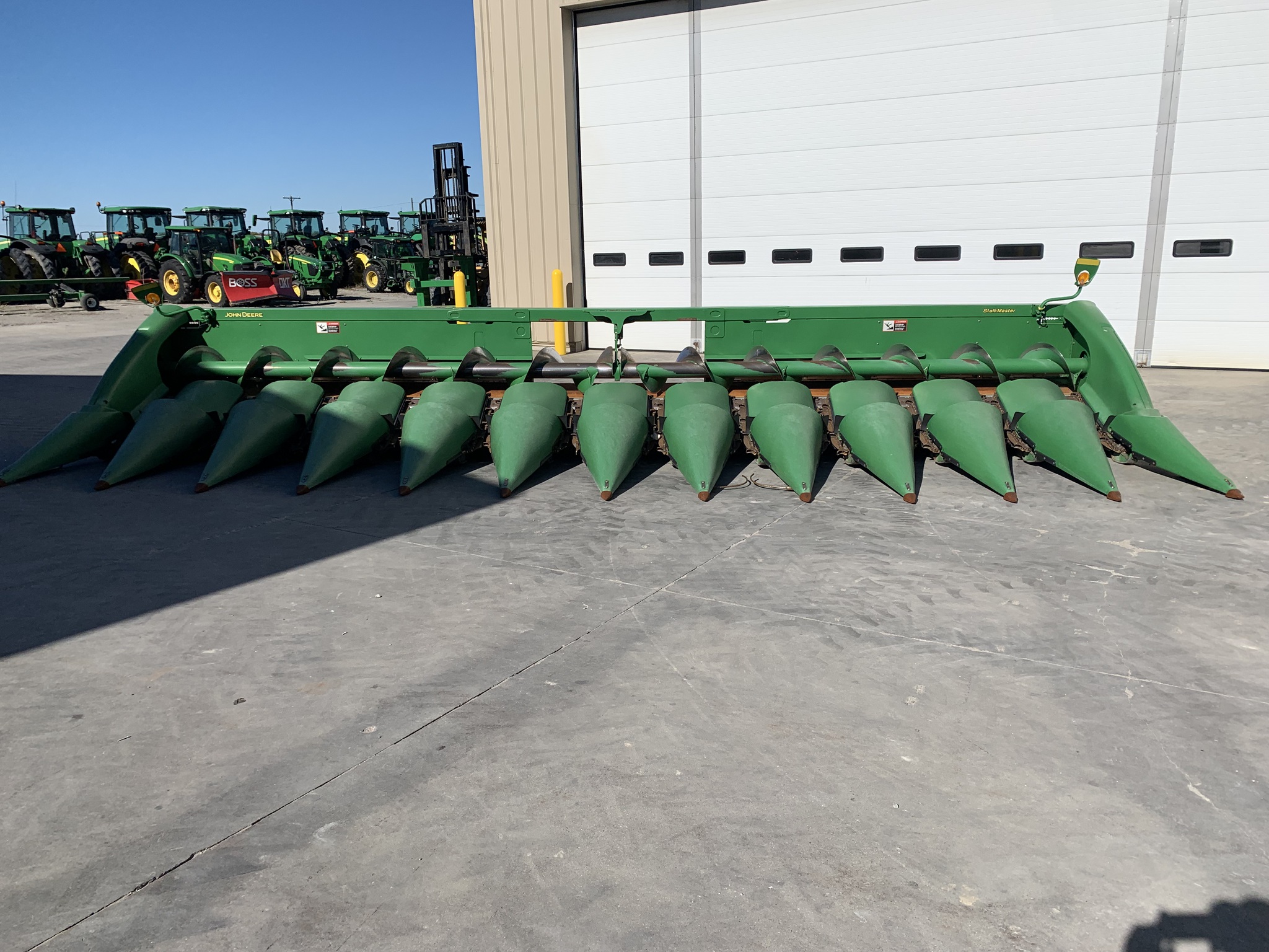 2014 John Deere 612C Image 8