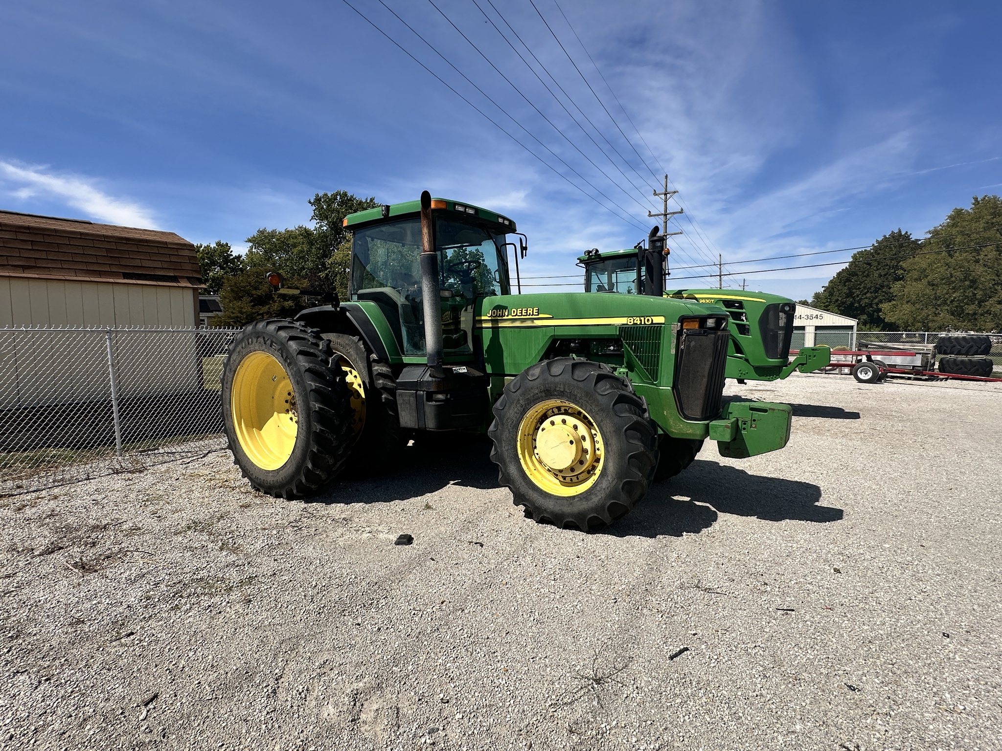  2000 John Deere 8410 at Heritage Tractor in Pontiac, IL
