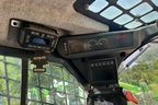2023 John Deere 333G Image 10