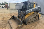 2023 John Deere 333G Image 4