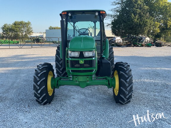 Photo of 2019 John Deere 5100E