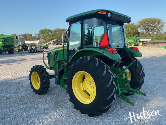 Photo of 2019 John Deere 5100E