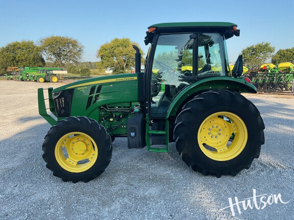 Photo of 2019 John Deere 5100E