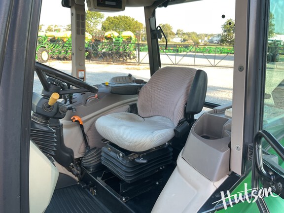 Photo of 2019 John Deere 5100E