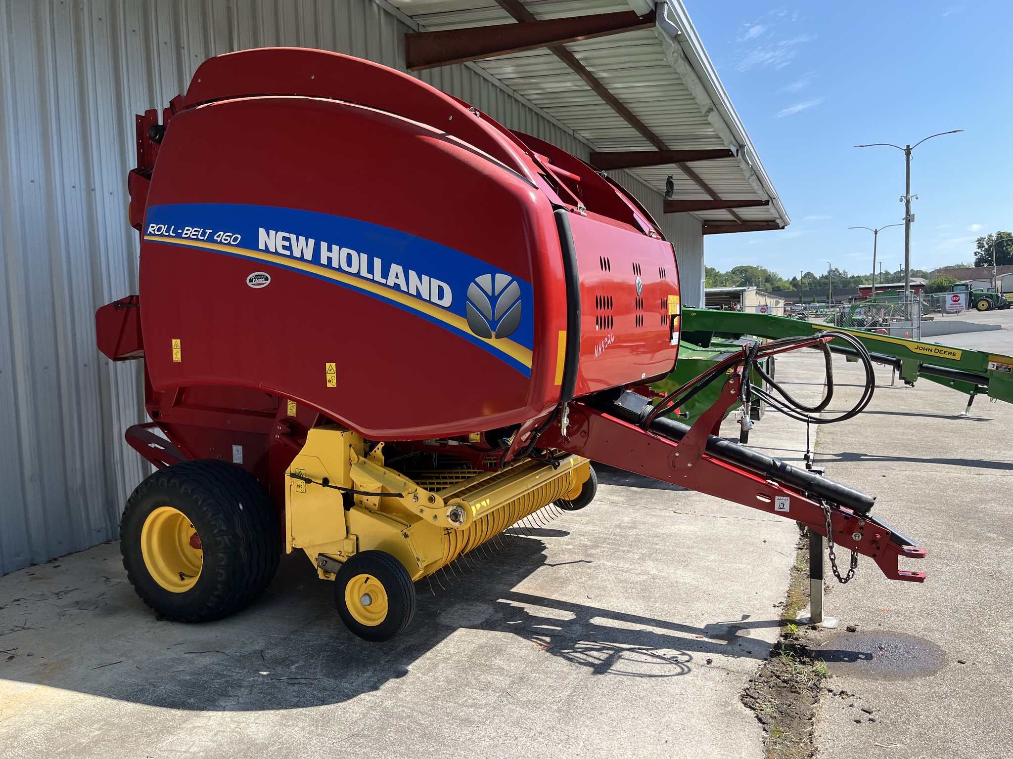 2020 New Holland RB460 Image 1