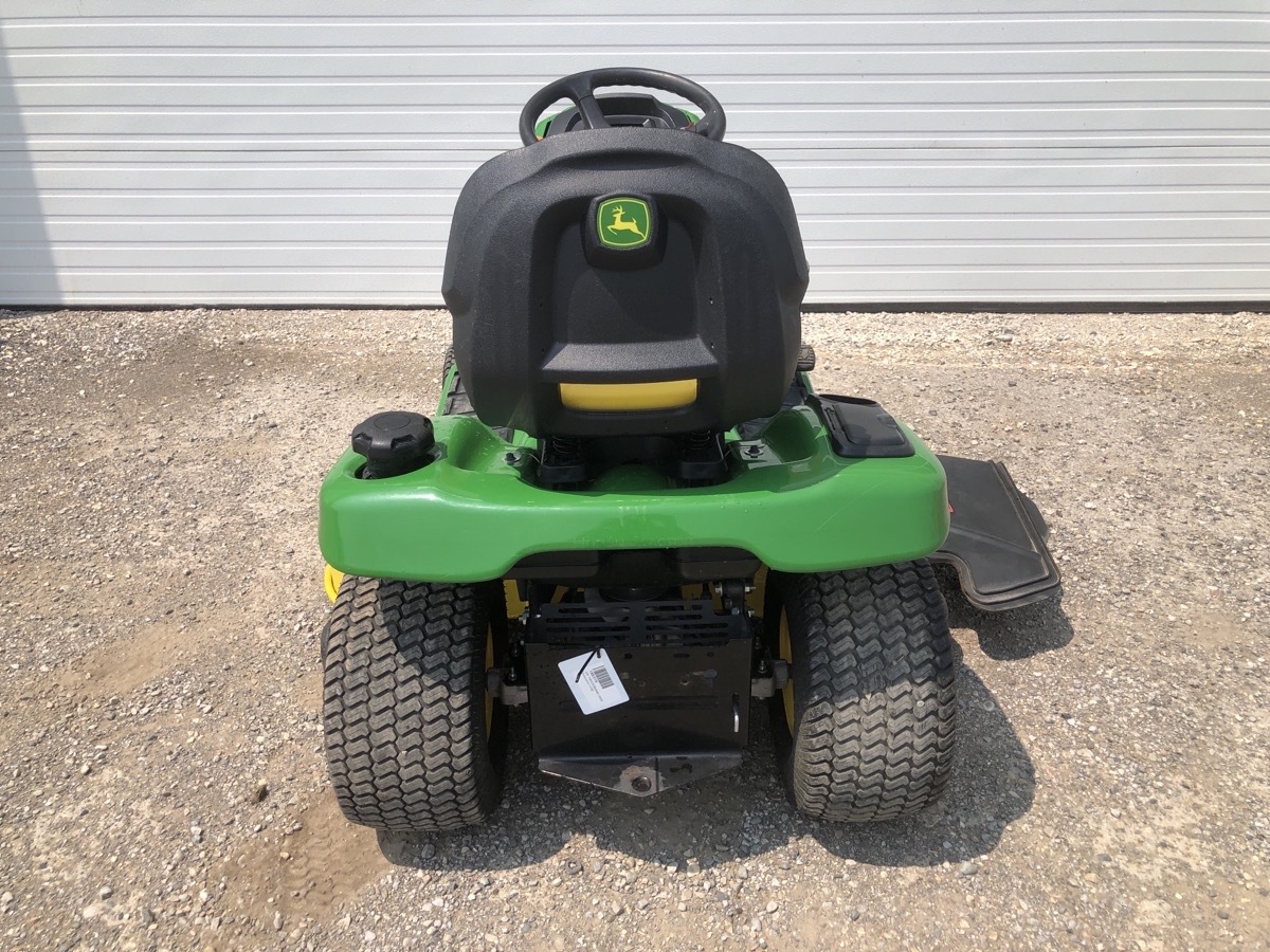 2021 John Deere X350 Image 6
