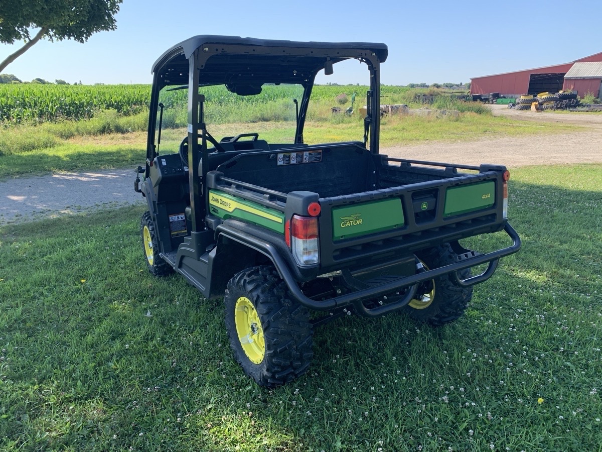 2023 John Deere XUV 835M Image 8