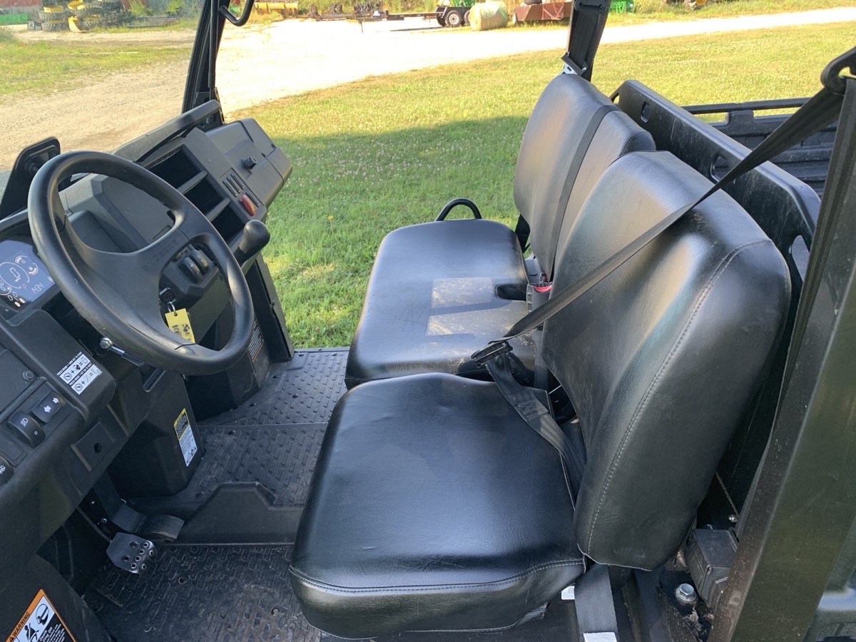 2023 John Deere XUV 835M Image 9