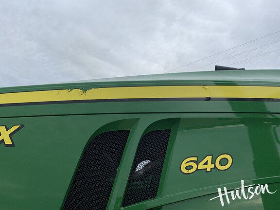 Photo of 2023 John Deere 9RX 640