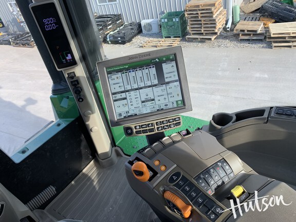 Photo of 2023 John Deere 9RX 640