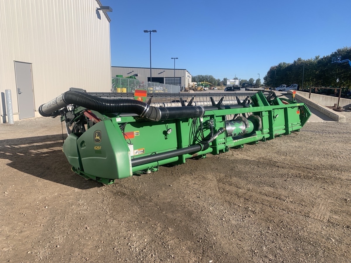 2019 John Deere 625F Image 3